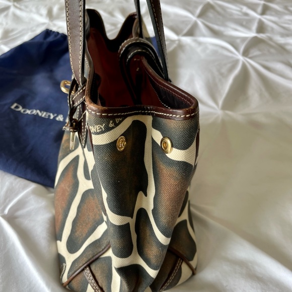 Dooney & Bourke Giraffe Print Bag - Picture 3 of 11
